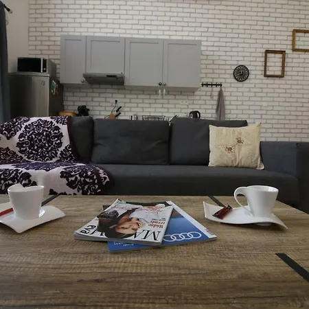 Lake Residence Apartment *